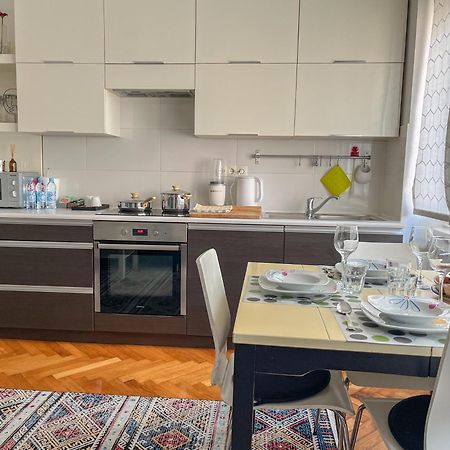Bell Apartment Bihac Luaran gambar
