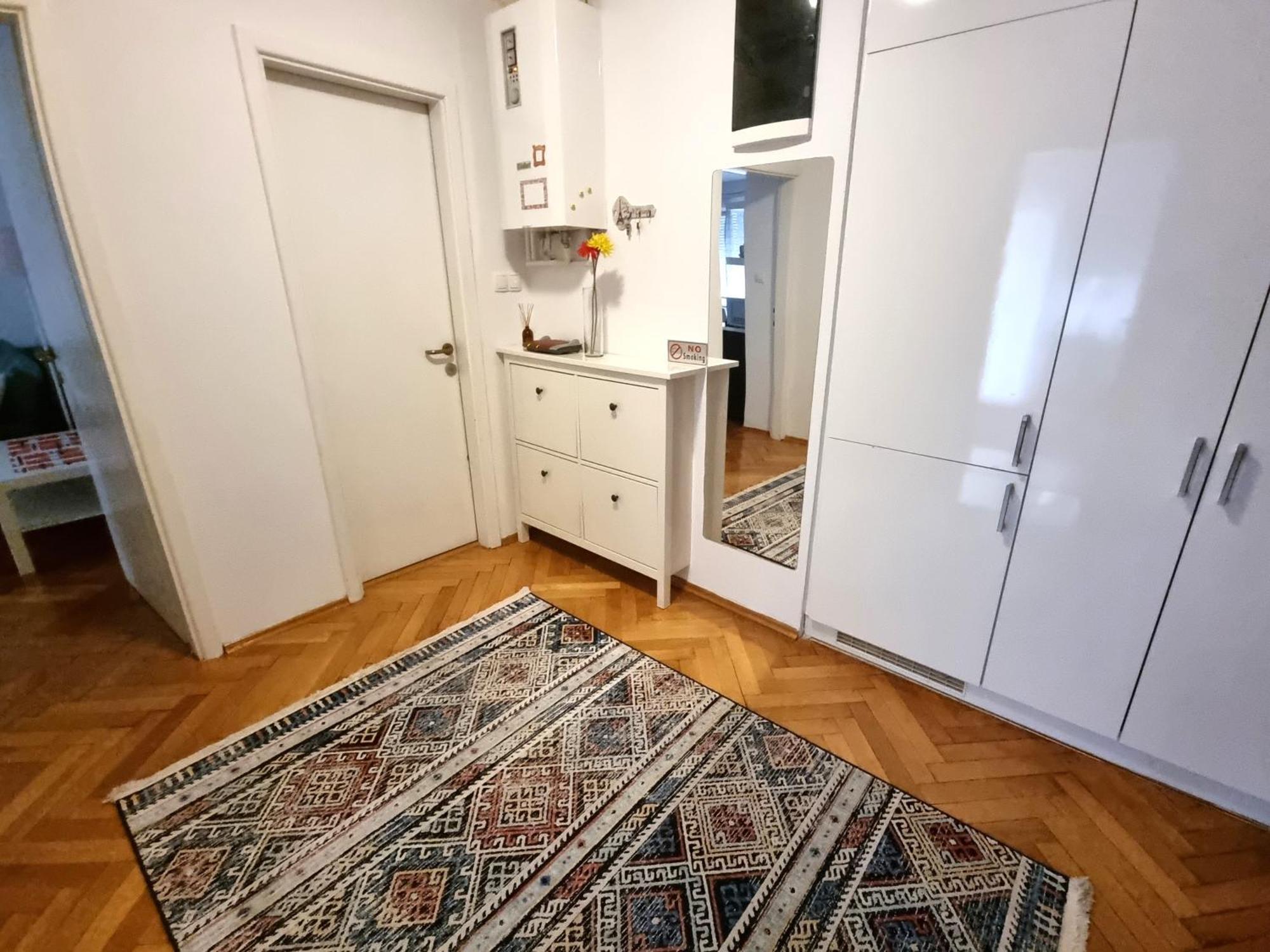 Bell Apartment Bihac Luaran gambar
